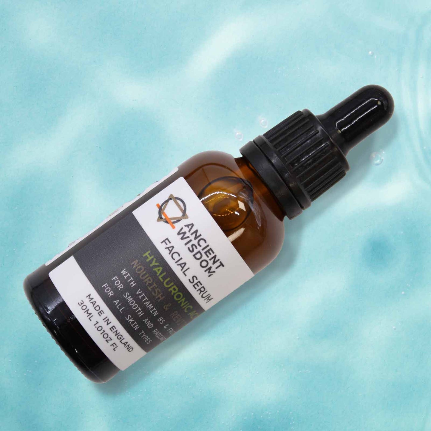 Hialurono Rūgšties Veido Serumas su Vitaminu B5 ir Vaisių Ekstraktais (30 ml)